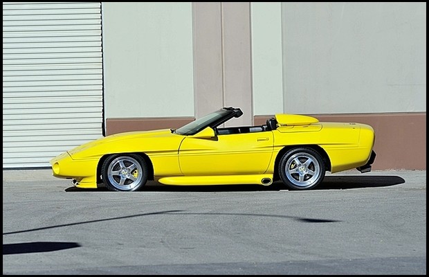 Lister Corvette 3.jpg